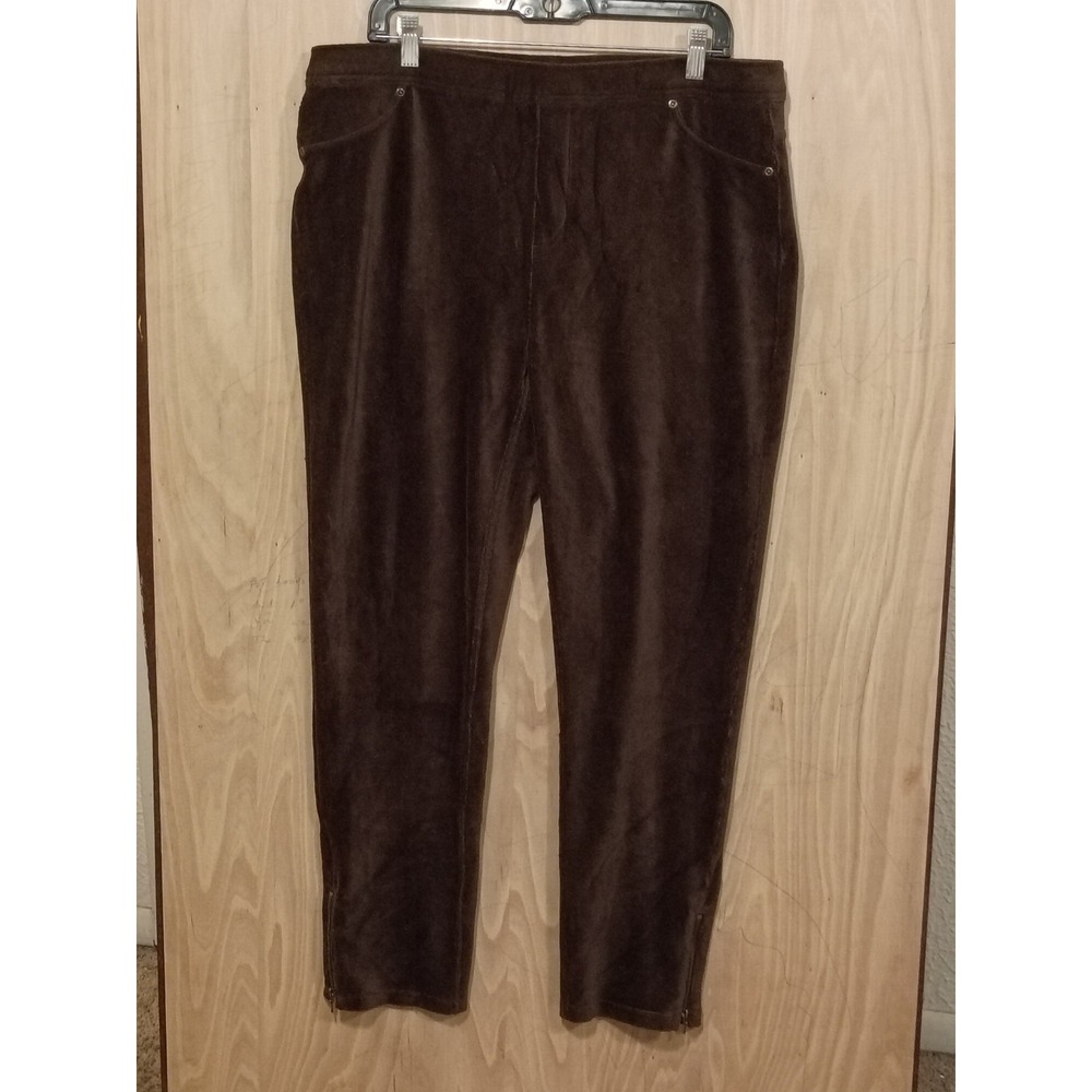 Susan Graver Petite Knit Corduroy Straight Leg Pull-On Pants Size Large.